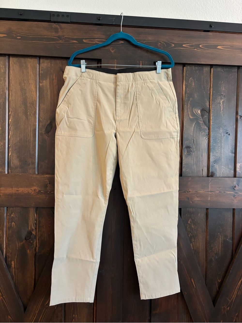 Eddie Bauer Horizon Beige Khaki Horizon Straight Leg Hiking Pants for Women 16